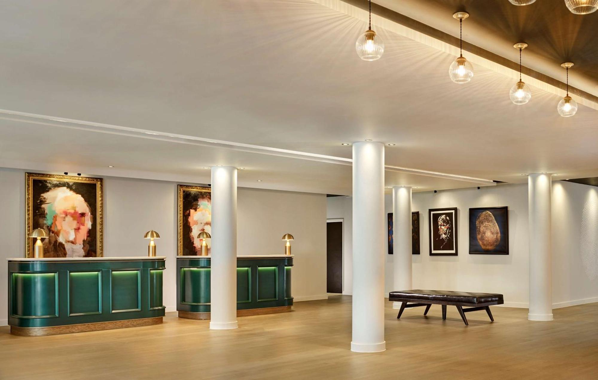 Отель The Westminster London, Curio Collection By Hilton Экстерьер фото